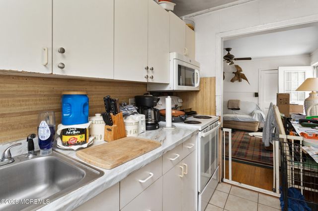 14 Story Street, New Egypt, NJ 08533