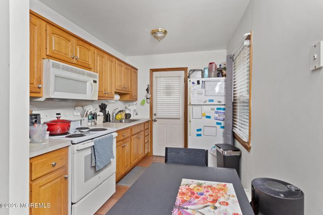 14 Story Street, New Egypt, NJ 08533