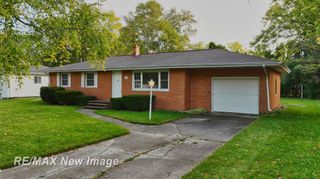 3340 Pasadena Place, Saginaw, MI 48603