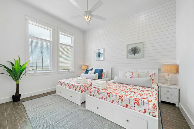 1615 Bay Pointe Drive, Galveston, TX 77554