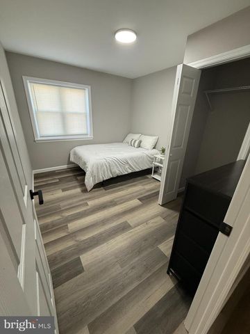 215 SYKES RD, New Castle, DE 19720