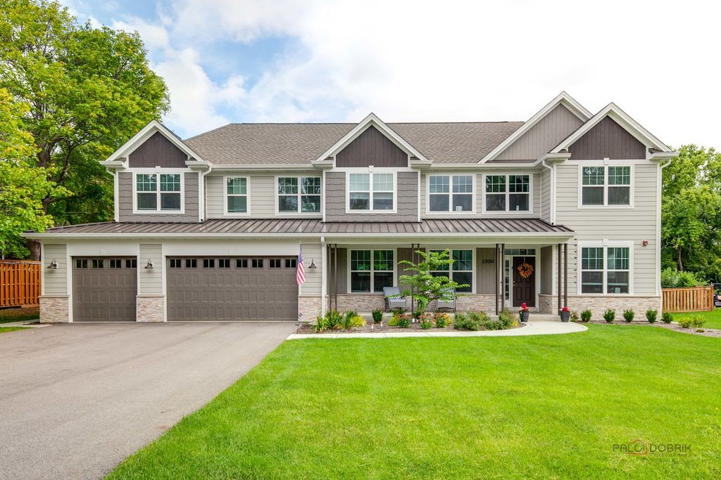 23051 N Prairie Lane, Lincolnshire, IL 60069
