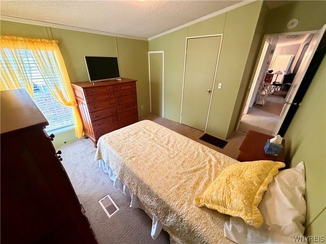 6242 Corwin Station, Newfane, NY 14108