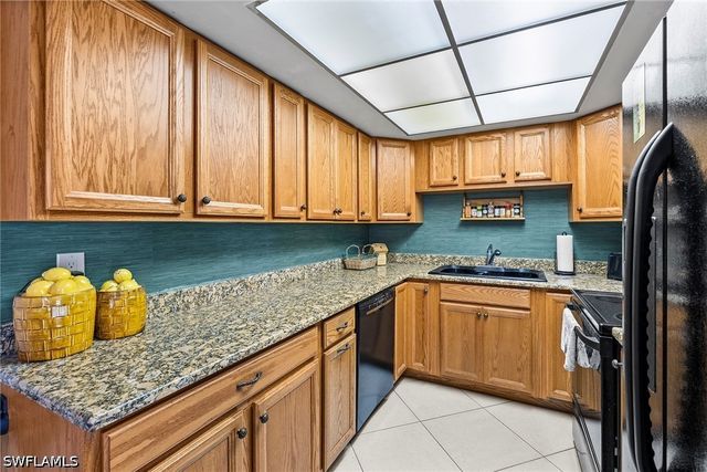 131 Teryl RD C3, Naples, FL 34112