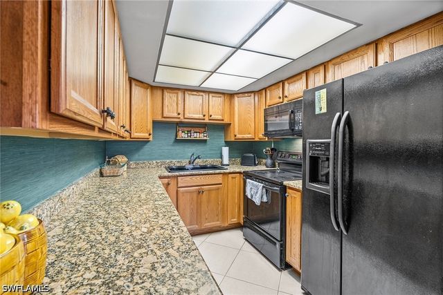 131 Teryl RD C3, Naples, FL 34112