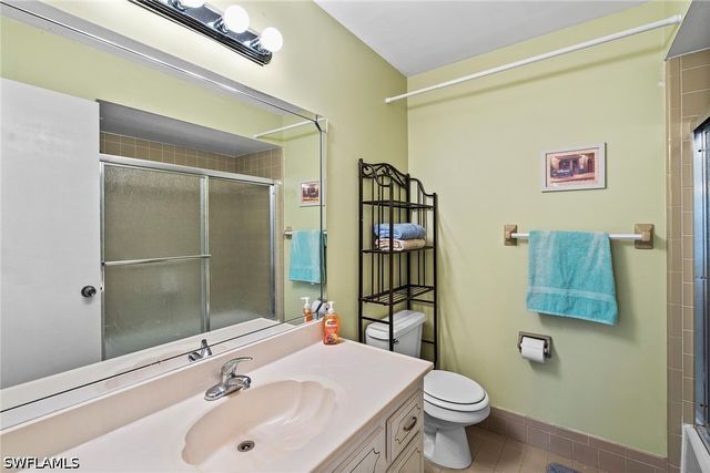 131 Teryl RD C3, Naples, FL 34112