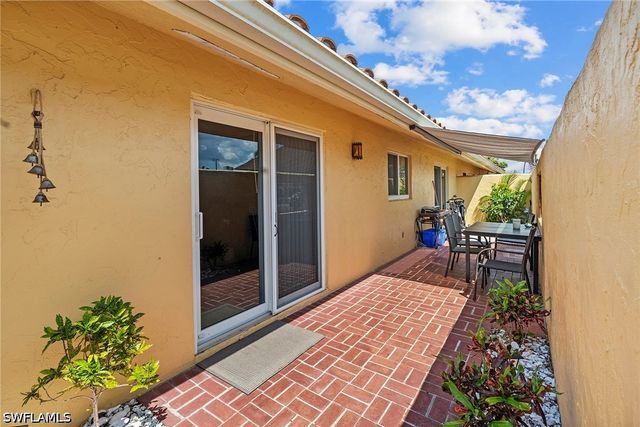 131 Teryl RD C3, Naples, FL 34112