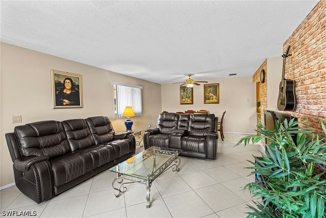 131 Teryl RD C3, Naples, FL 34112