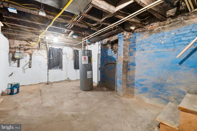 1229 W SARATOGA ST, Baltimore, MD 21223