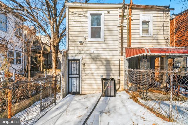 1229 W SARATOGA ST, Baltimore, MD 21223