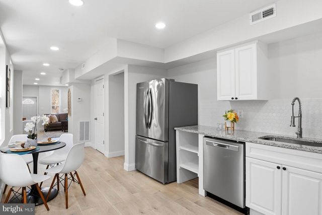 1229 W SARATOGA ST, Baltimore, MD 21223