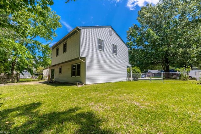 14309 Penrith LN, Newport News, VA 23602