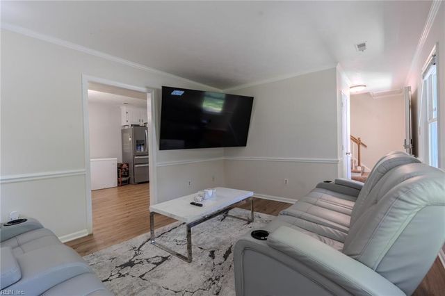 14309 Penrith LN, Newport News, VA 23602