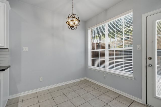1864 Branch Trail, Carrollton, TX 75007