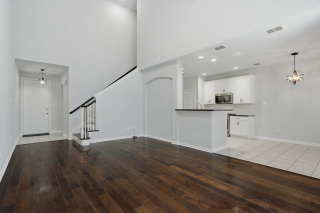 1864 Branch Trail, Carrollton, TX 75007