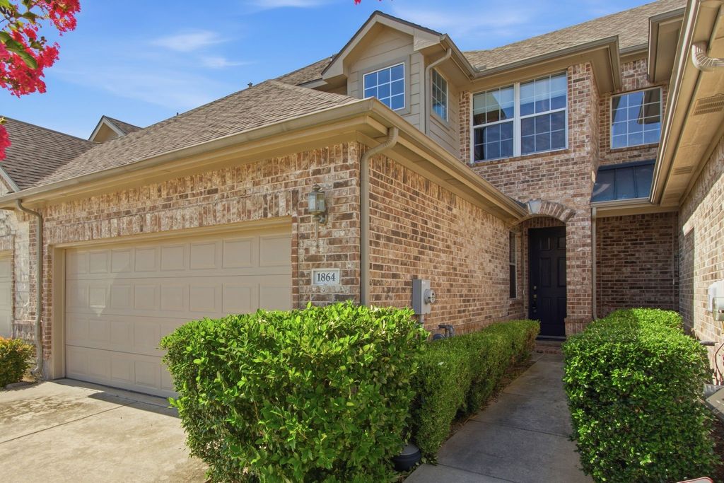 1864 Branch Trail, Carrollton, TX 75007