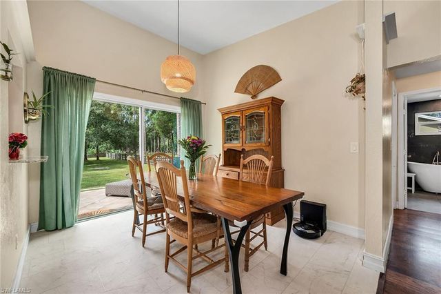 3670 6th AVE SE, Naples, FL 34117