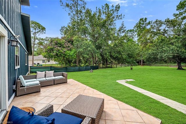 3670 6th AVE SE, Naples, FL 34117