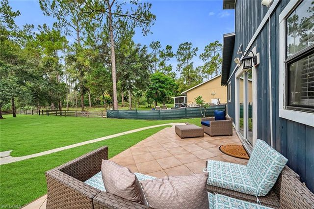 3670 6th AVE SE, Naples, FL 34117