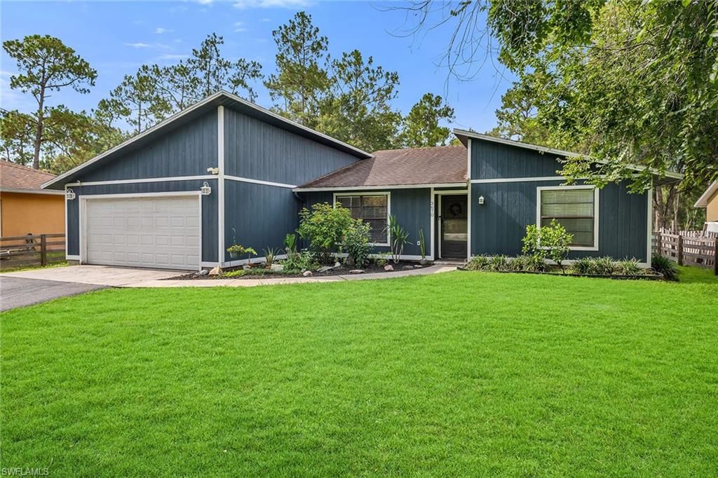 3670 6th AVE SE, Naples, FL 34117