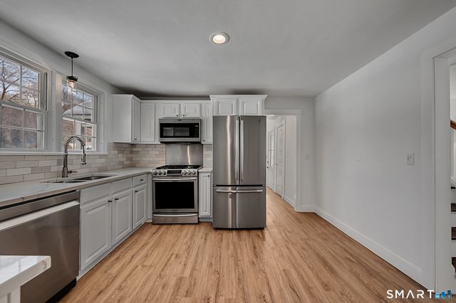 409 Main Street, Plymouth, CT 06786