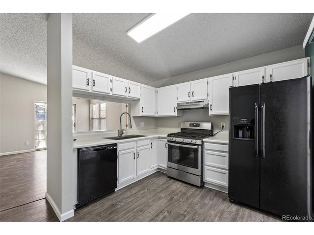 8320 Pepperridge Dr, Colorado Springs, CO 80920