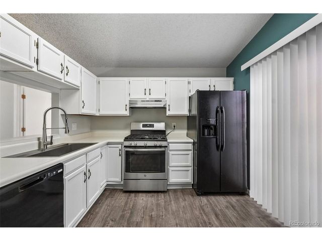 8320 Pepperridge Dr, Colorado Springs, CO 80920