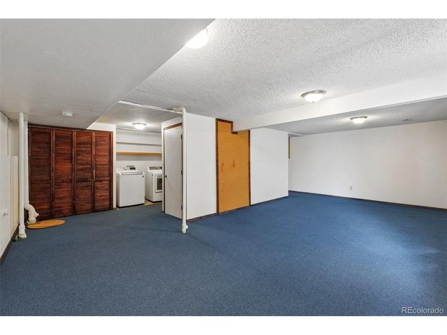 8320 Pepperridge Dr, Colorado Springs, CO 80920