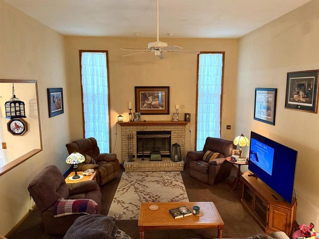 2884 WESTMOOR ROAD, Oshkosh, WI 54904