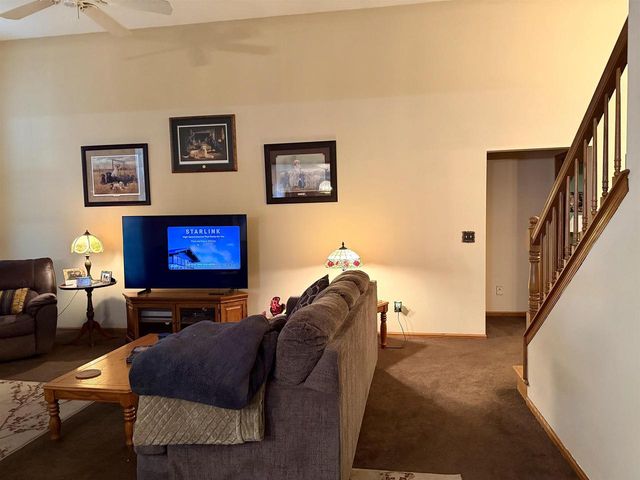 2884 WESTMOOR ROAD, Oshkosh, WI 54904