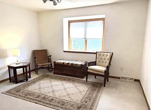 2884 WESTMOOR ROAD, Oshkosh, WI 54904