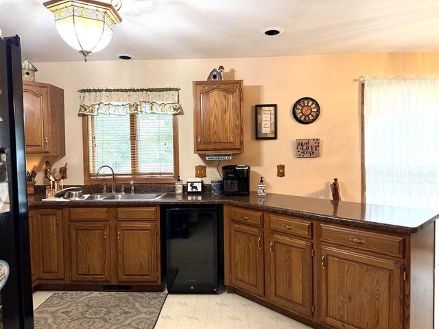 2884 WESTMOOR ROAD, Oshkosh, WI 54904