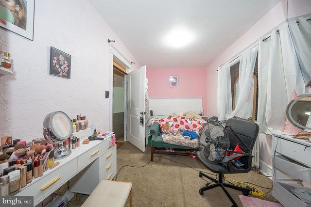 30 GROVE AVE, Devon, PA 19333