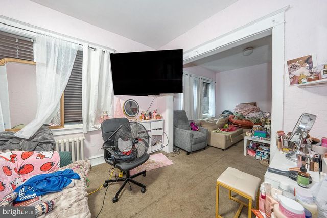 30 GROVE AVE, Devon, PA 19333