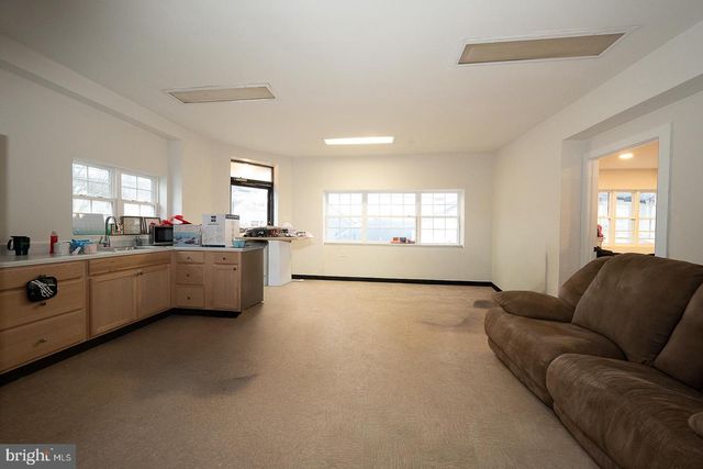 30 GROVE AVE, Devon, PA 19333