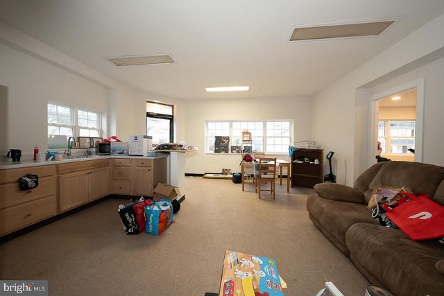 30 GROVE AVE, Devon, PA 19333