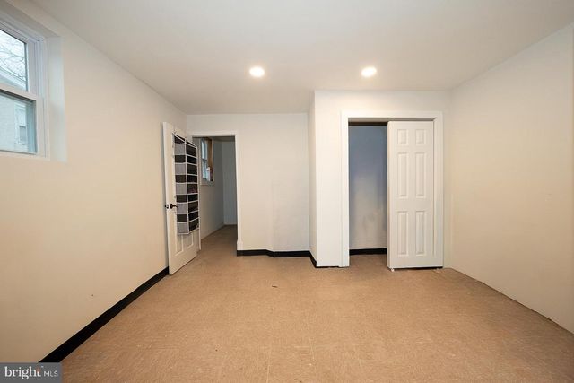 30 GROVE AVE, Devon, PA 19333