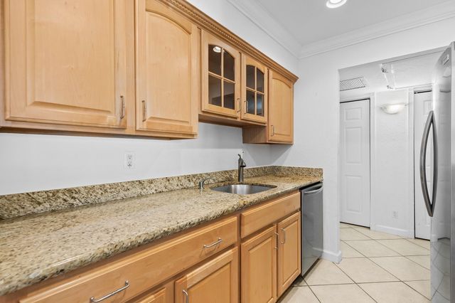 1515 E Broward Boulevard 326, Fort Lauderdale, FL 33301