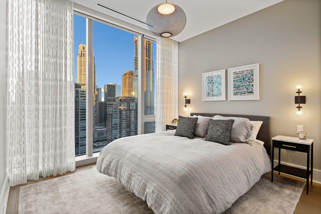 363 E Wacker Drive 1906, Chicago, IL 60601