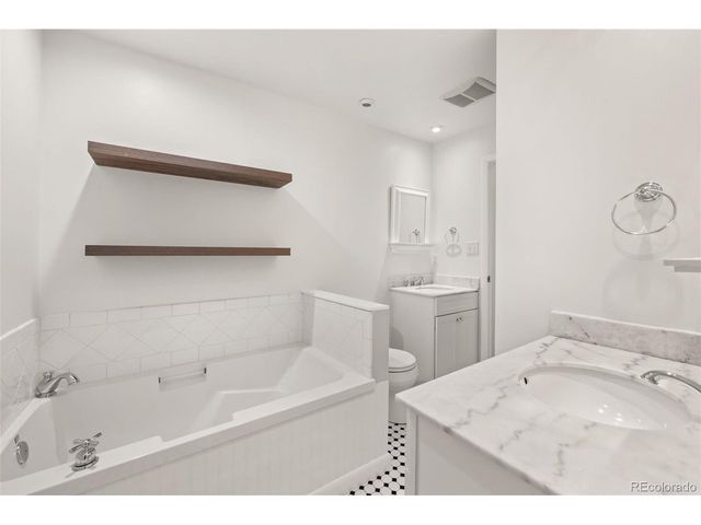 28236 Lupine Dr, Evergreen, CO 80439