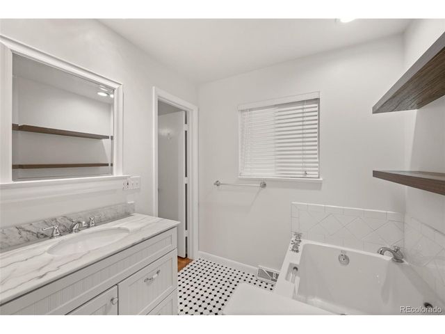 28236 Lupine Dr, Evergreen, CO 80439