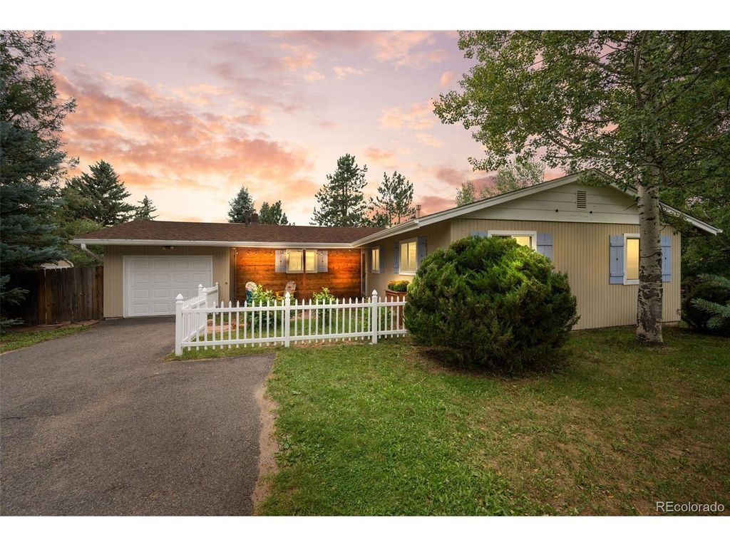 28236 Lupine Dr, Evergreen, CO 80439