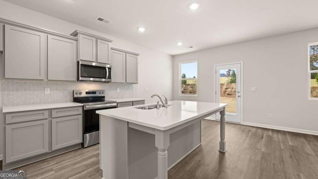 180 Bristol Boulevard, Winder, GA 30680