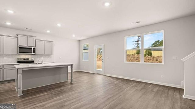 180 Bristol Boulevard, Winder, GA 30680