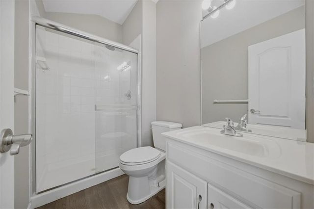 13701 Gillette Street, Overland Park, KS 66221