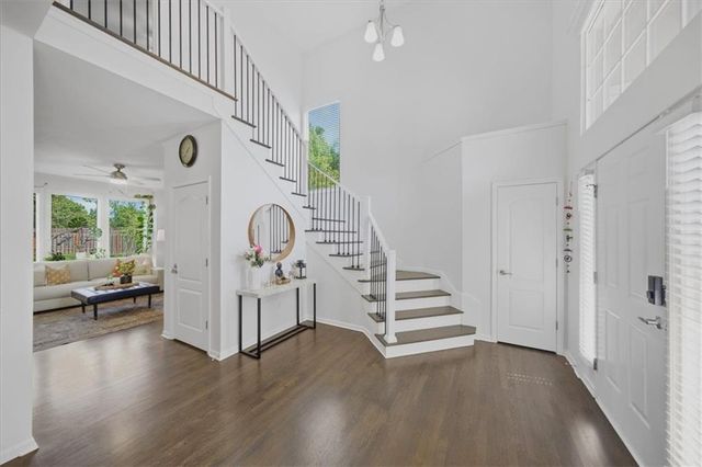 13701 Gillette Street, Overland Park, KS 66221