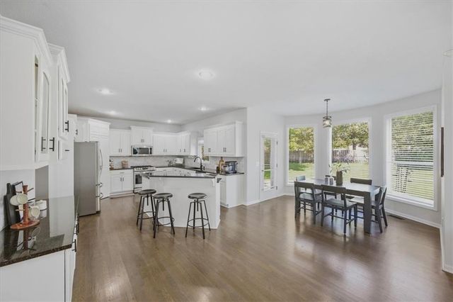 13701 Gillette Street, Overland Park, KS 66221