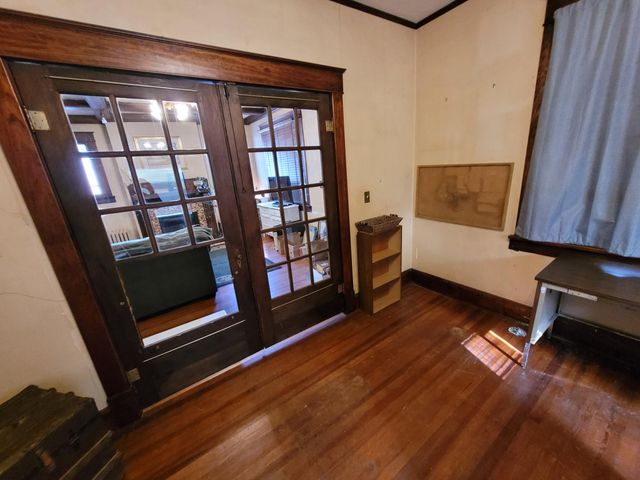 730 W Scott Street, Springfield, MO 65802