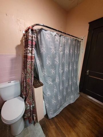 730 W Scott Street, Springfield, MO 65802