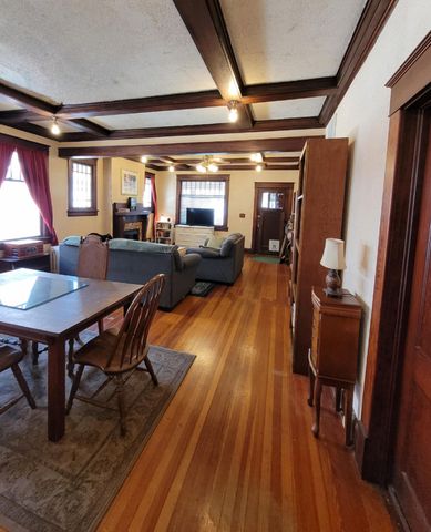 730 W Scott Street, Springfield, MO 65802